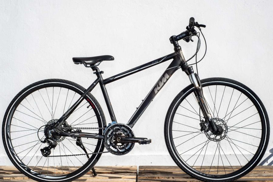 Altes Magazin piese Auto Oradea